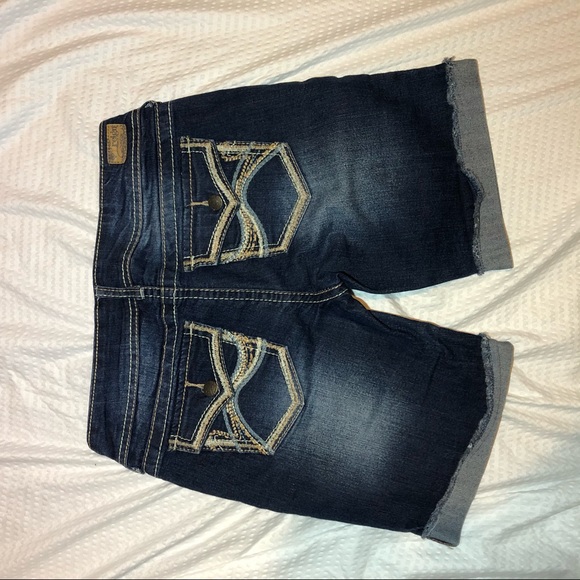 Bermuda jeans - Picture 2 of 3